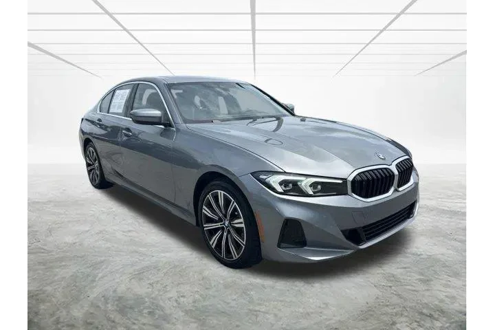 $39009 : BMW 3 Series 2025 AWD 330i x image 2