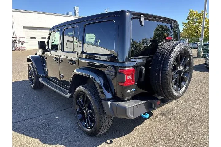 $32890 : Jeep Wrangler Unlimited 2022 image 3