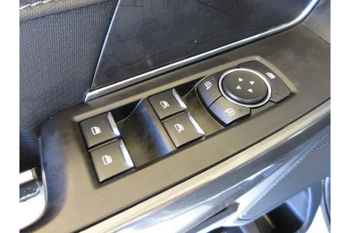 $39958 : Ford F-150 2023 4x4 Lariat 4 image 10