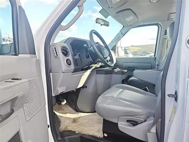 $18000 : 2013 FORD E250 CARGO image 4