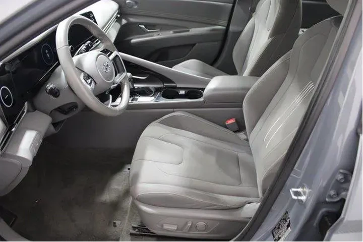 $19913 : Hyundai ELANTRA 2021 SEL 4dr image 5