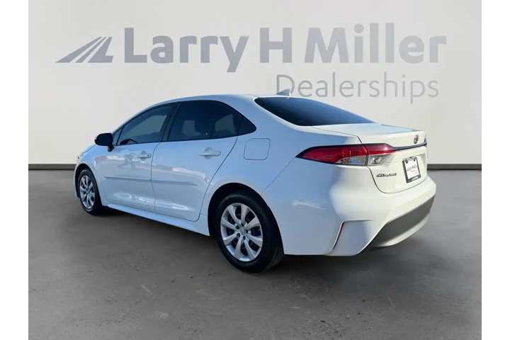 $21830 : Toyota Corolla 2024 LE 4dr S image 3
