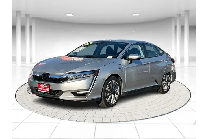 $18998 : Honda Clarity Plug-In Hybrid image 1