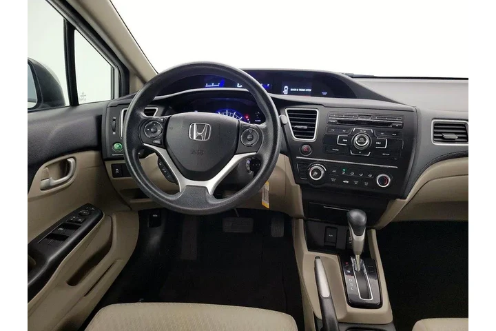 $16998 : Honda Civic 2015 LX 4dr Seda image 10