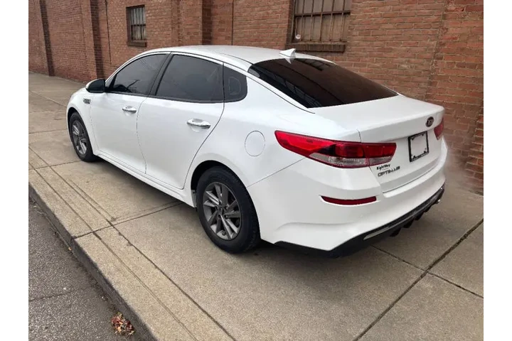 $14500 : 2020 Optima LX image 5