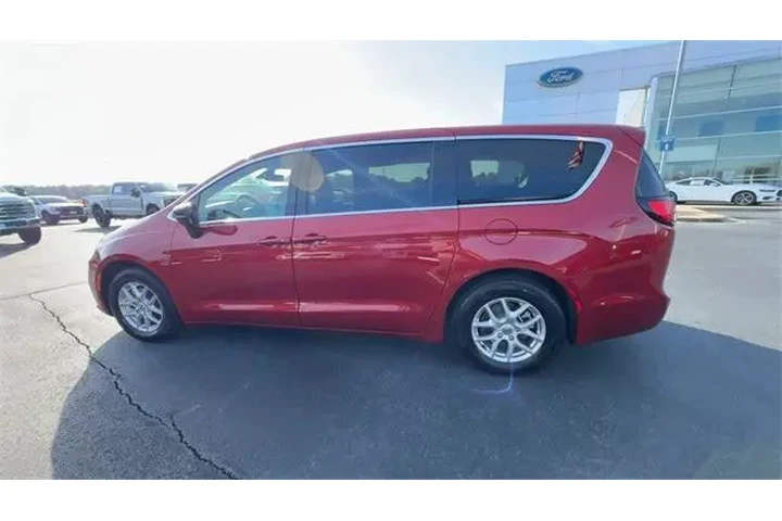 $32990 : Chrysler Pacifica 2025 Selec image 5