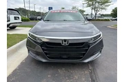 $17911 : Honda Accord 2019 LX 4dr Sed thumbnail