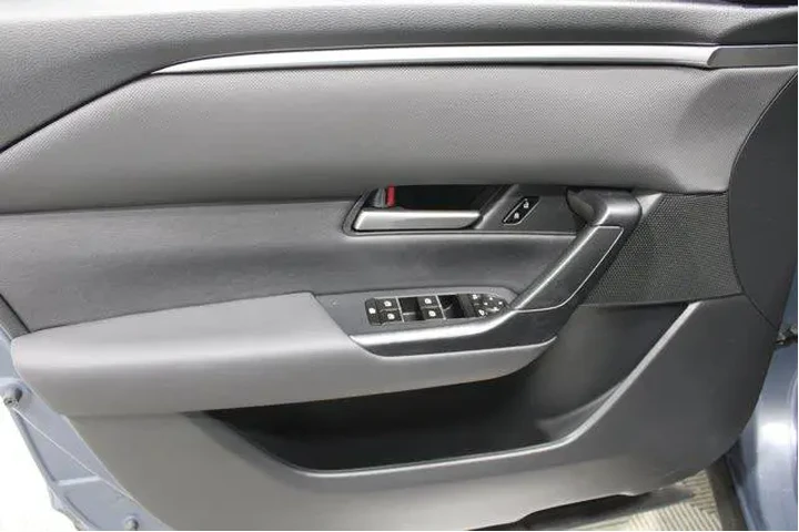 $30959 : Mazda CX-50 2025 AWD 2.5 S P image 6