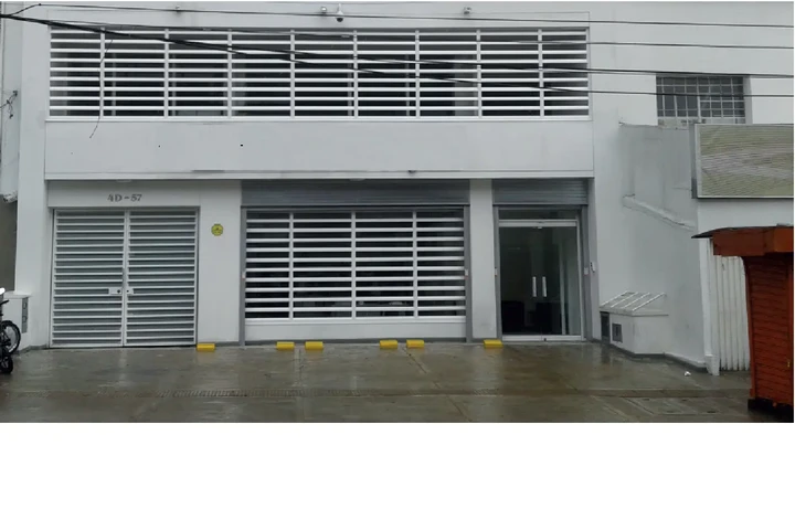 $1500000000 : Venta de casa para tu negocio image 1