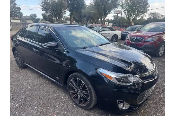 $9995 : 2015 Avalon image 4