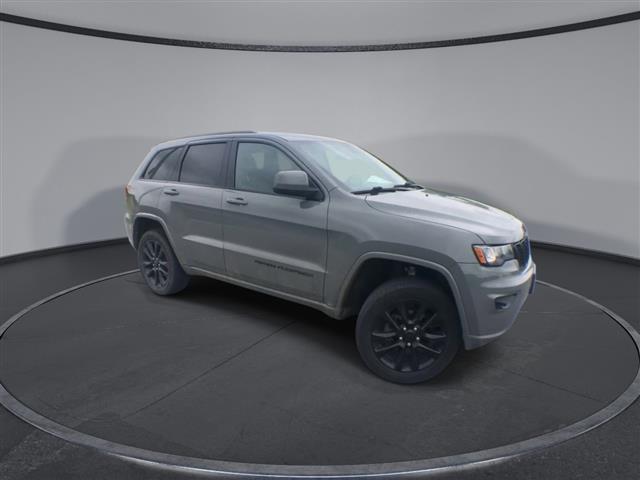 $22900 : PRE-OWNED 2019 JEEP GRAND CHE image 2