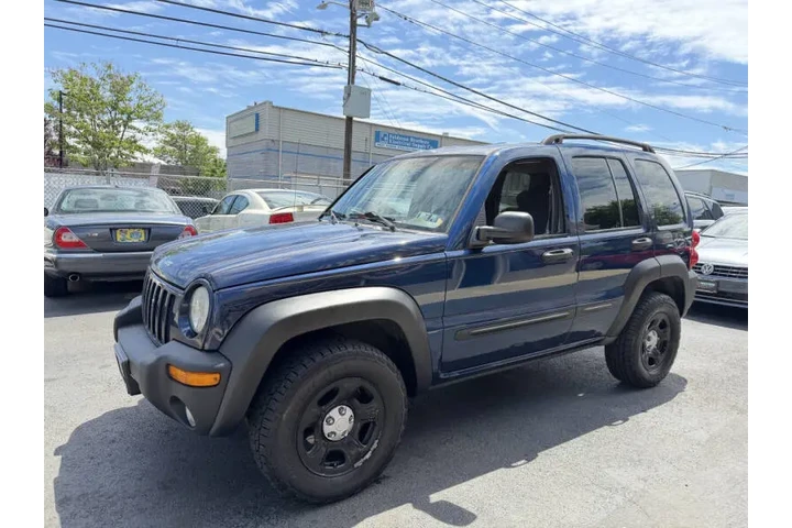 $2699 : 2002 Liberty Sport image 6