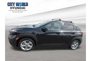 $20079 : Hyundai KONA 2023 AWD SEL 4d thumbnail