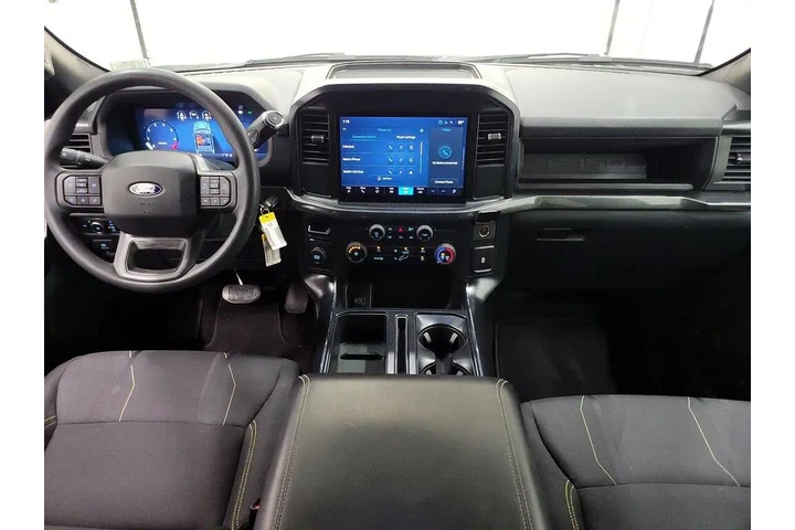 $39998 : Ford F-150 2025 4x2 STX 4dr image 9