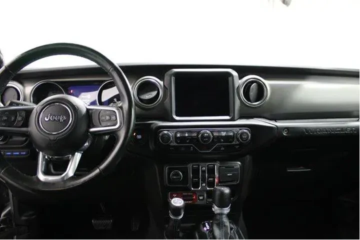 $37945 : Jeep Wrangler 2023 4x4 Rubic image 2