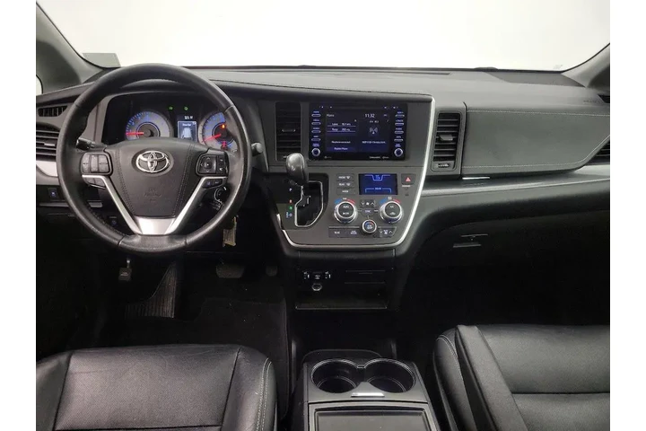 $33998 : Toyota Sienna 2020 SE 8-Pass image 9