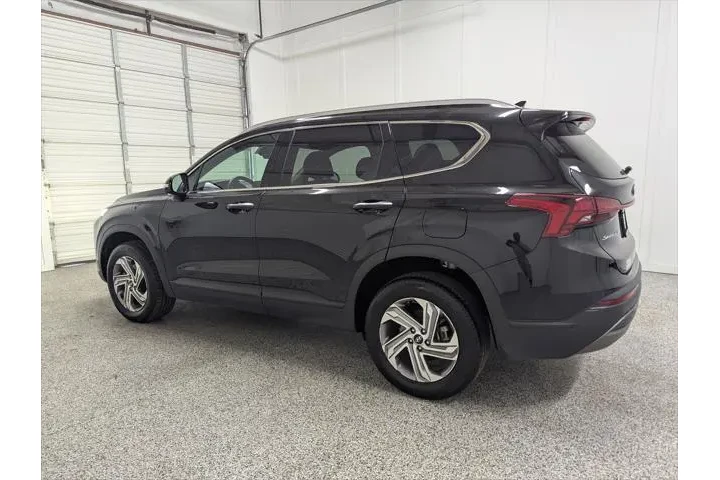 $21897 : Hyundai SANTA FE 2023 AWD SE image 4