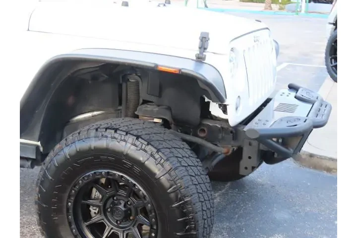 $22999 : Jeep Wrangler Unlimited 2017 image 6