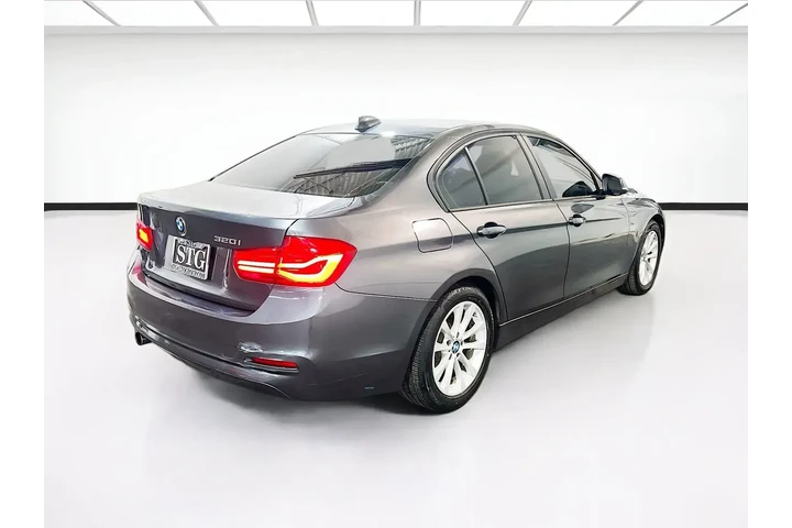 $11550 : BMW 3 Series 2018 320i 4dr S image 1