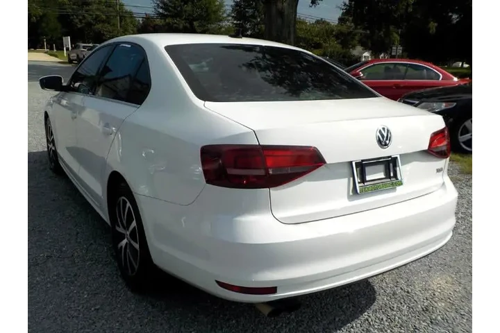 $9989 : 2018 Jetta 1.4T SE 6A image 3