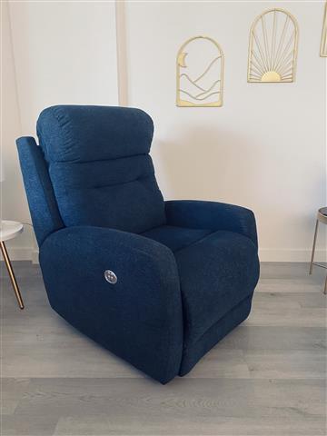 $350 : Butaca reclinable image 1