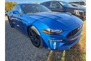 $32455 : Ford Mustang 2020 GT 2dr Fas thumbnail