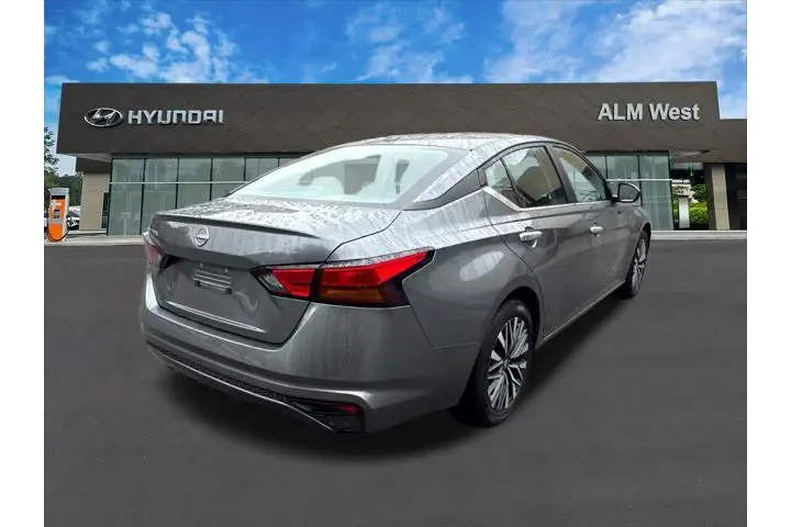 $19920 : Nissan Altima 2025 2.5 SV 4d image 5