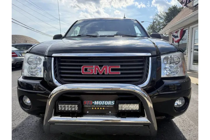 $3899 : 2004 GMC Envoy XUV SLT image 5