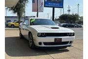 $18999 : 2020 Challenger SXT thumbnail