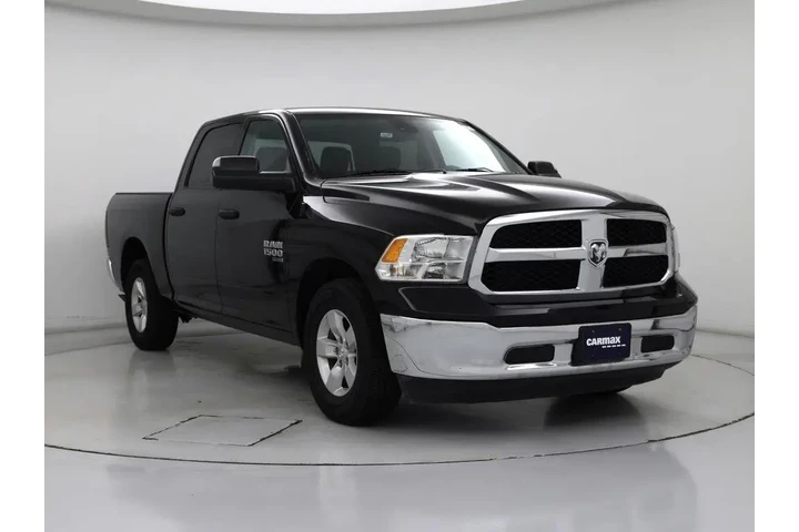 $25998 : Ram 1500 Classic 2023 4x2 SL image 1