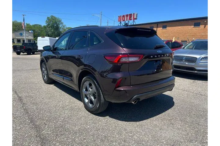 $23999 : Ford Escape 2023 AWD ST-Line image 6