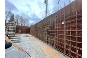 Carpenter form concret thumbnail