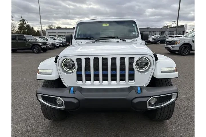 $30890 : Jeep Wrangler Unlimited 2022 image 8