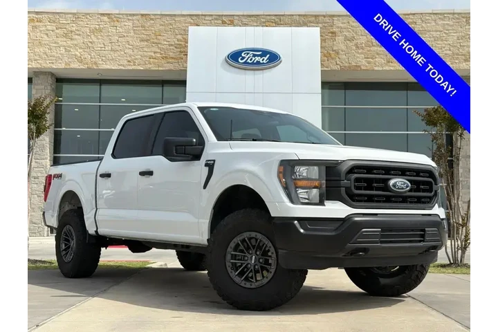 $39998 : Ford F-150 2023 4x4 XL 4dr S image 1