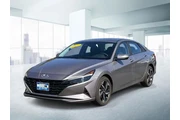 Hyundai ELANTRA 2023 SEL 4dr