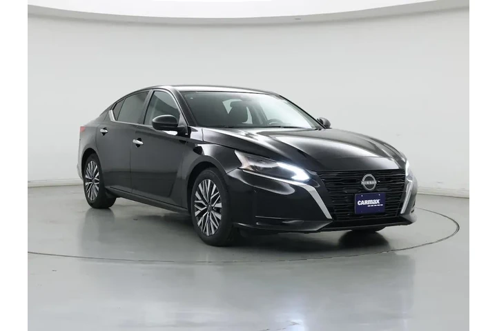 $22998 : Nissan Altima 2025 2.5 SV 4d image 1