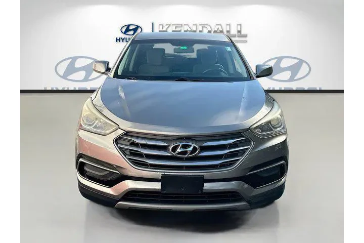 $4599 : Hyundai SANTA FE Sport 2017 image 2
