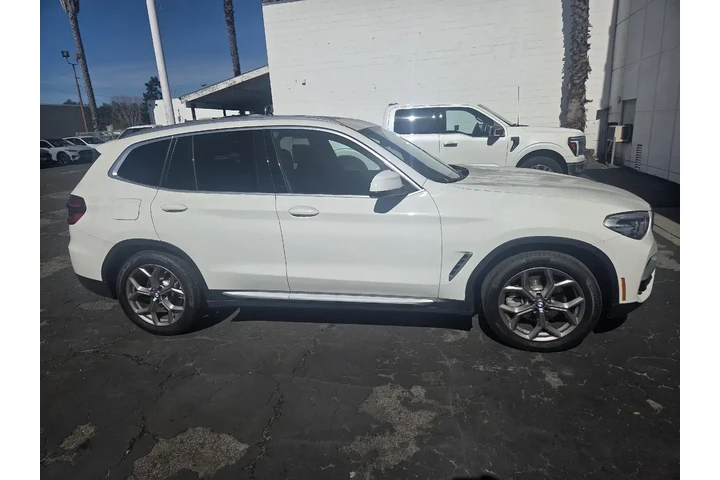 $28999 : BMW X3 2020 AWD xDrive30i 4d image 3