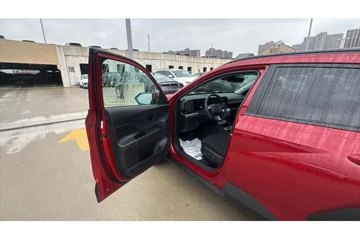 $21812 : Hyundai KONA 2024 AWD SEL 4d image 10