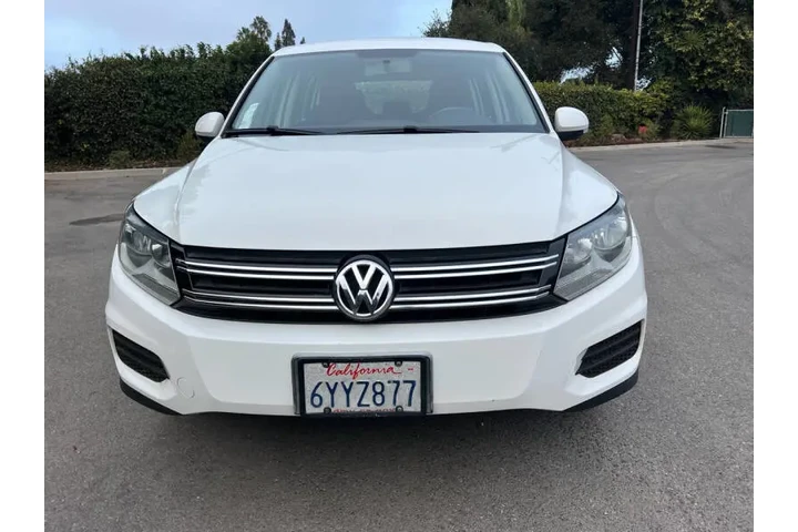 $6500 : 2013 Tiguan S 4Motion image 4