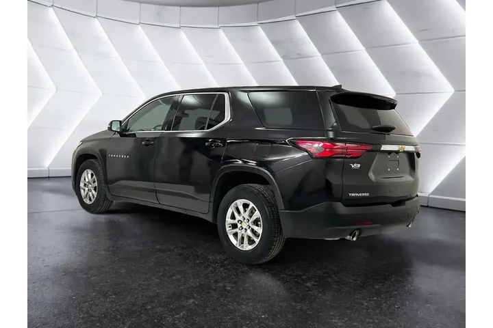 $22791 : Chevrolet Traverse 2023 LS 4 image 6