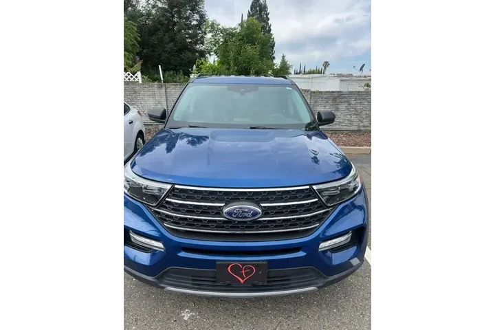 $30775 : Ford Explorer 2023 XLT 4dr S image 3