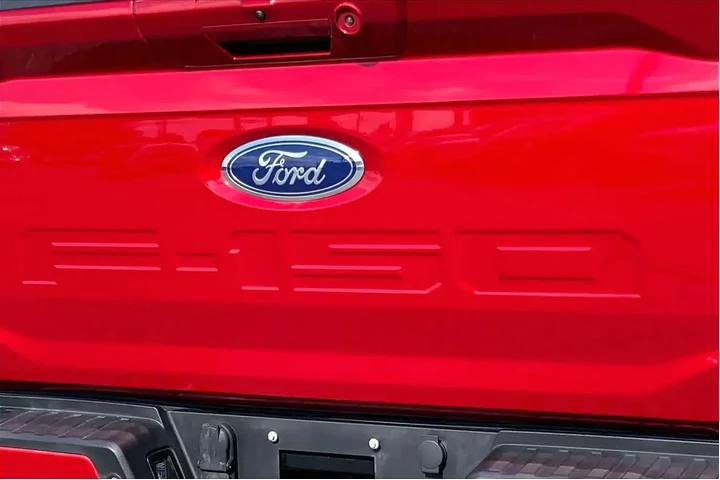 $39995 : Ford F-150 2022 4x4 Lariat 4 image 7