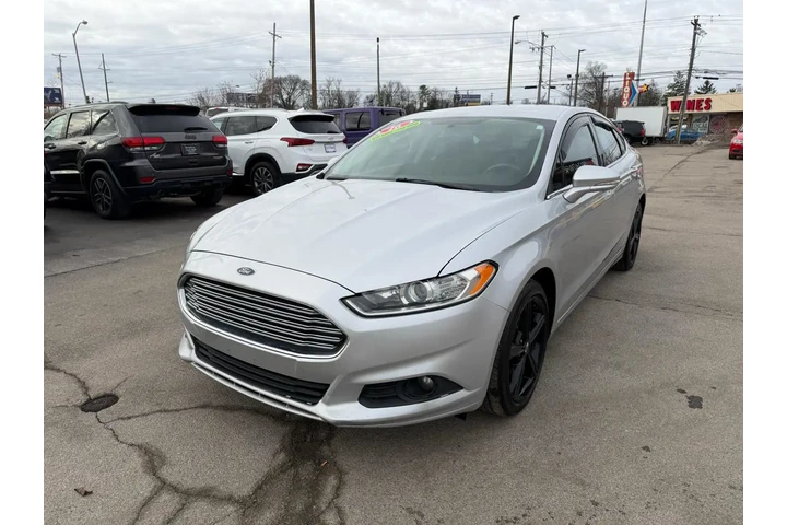 $6980 : 2016 Fusion SE image 8