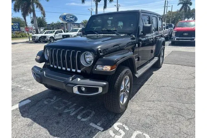 $26997 : Jeep Wrangler Unlimited 2021 image 3