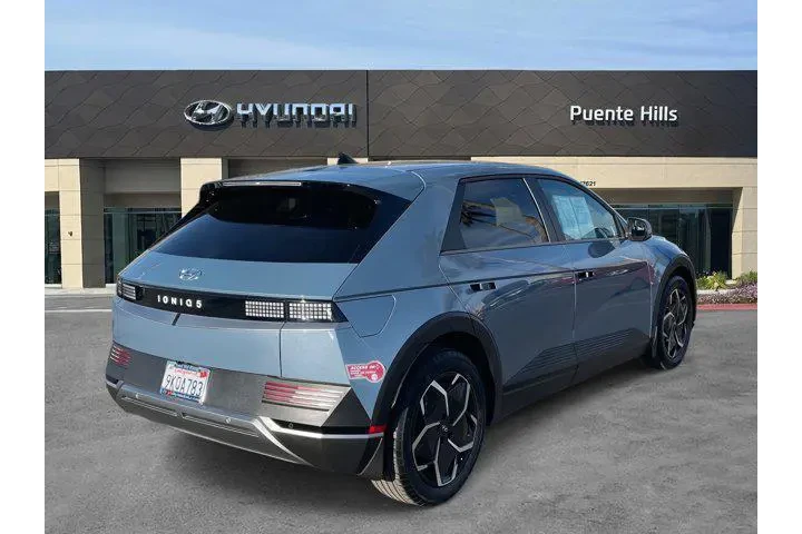 $21988 : Hyundai IONIQ 5 2024 SE 4dr image 5