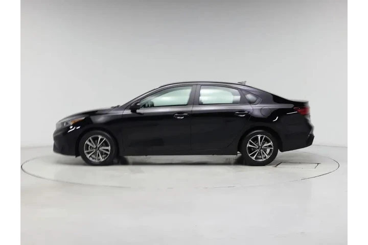 $17998 : Kia Forte 2024 LXS 4dr Sedan image 3