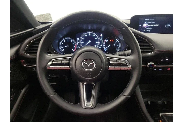 $23998 : Mazda Mazda3 Hatchback 2023 image 10