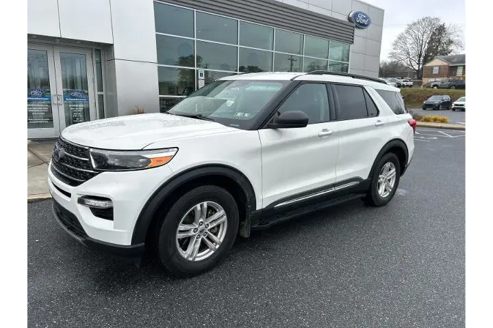 $24995 : Ford Explorer 2020 AWD XLT 4 image 2