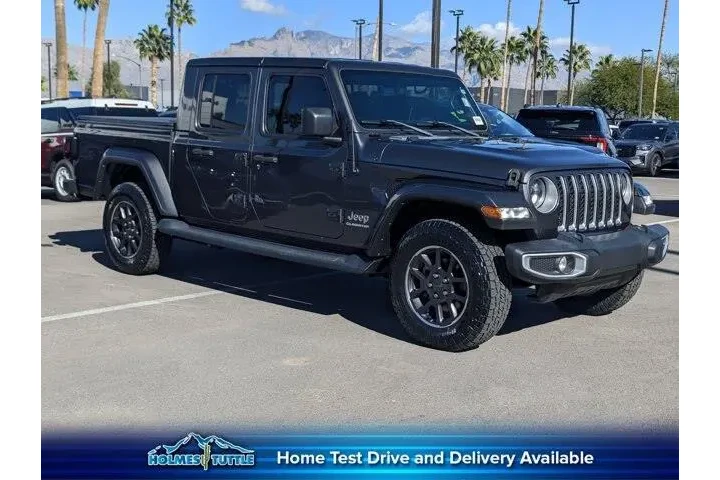 $31999 : Jeep Gladiator 2021 4x4 Over image 1